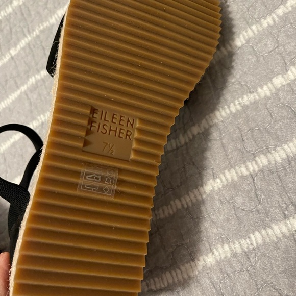 Eileen Fisher Wesson Black Suede Wedge Espadrilles Cross Cross Ankle Strap - Picture 4 of 6